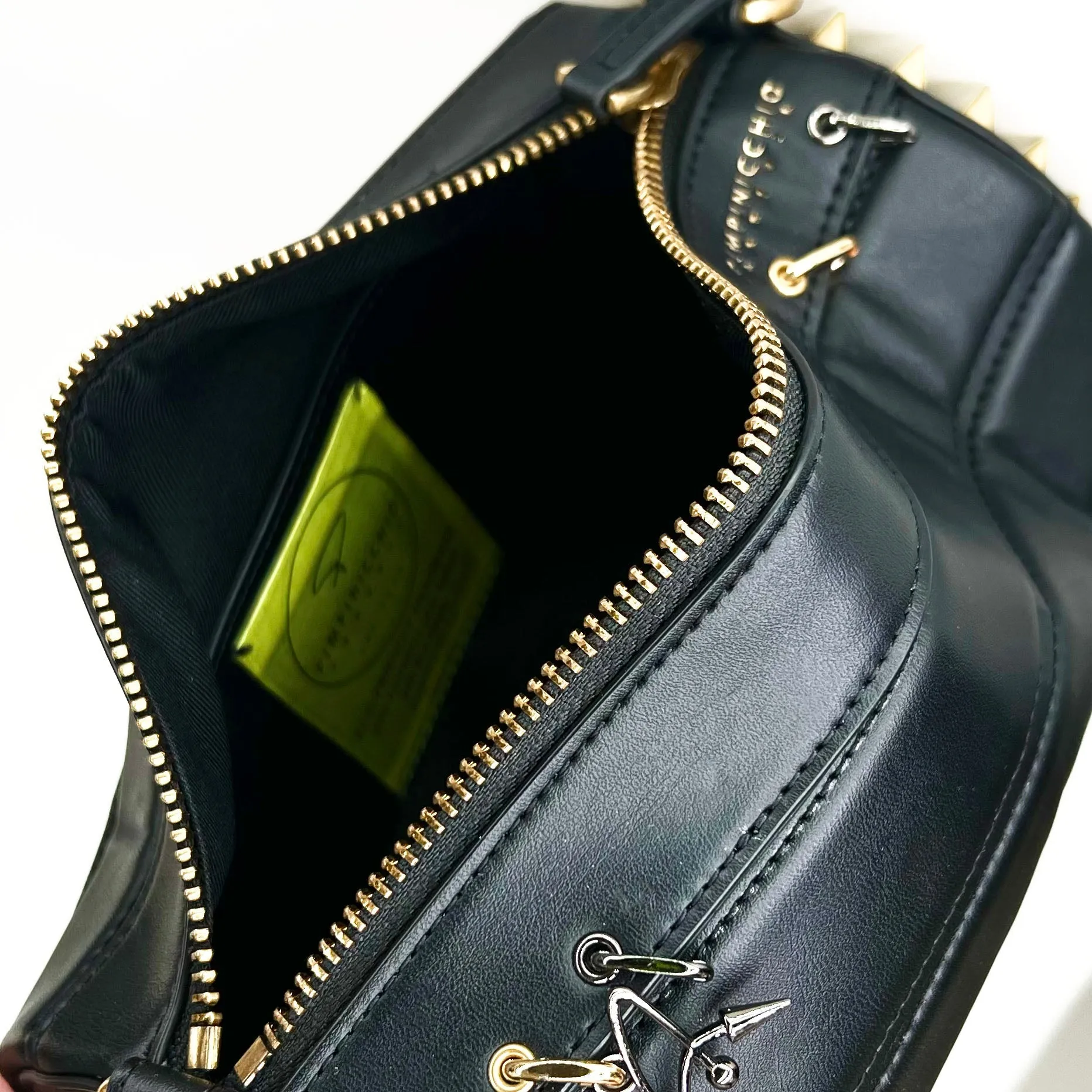 140E Tube Cross-body Bag in Black with Chain