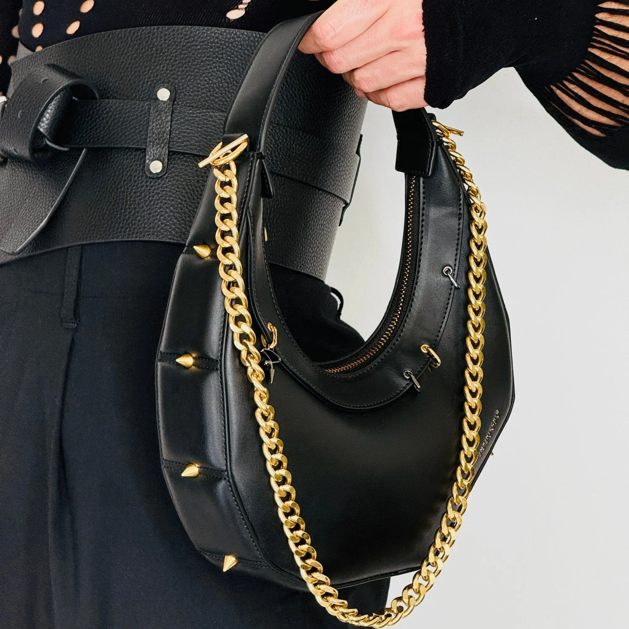515W Asymmetrical Hobo Bag In Black